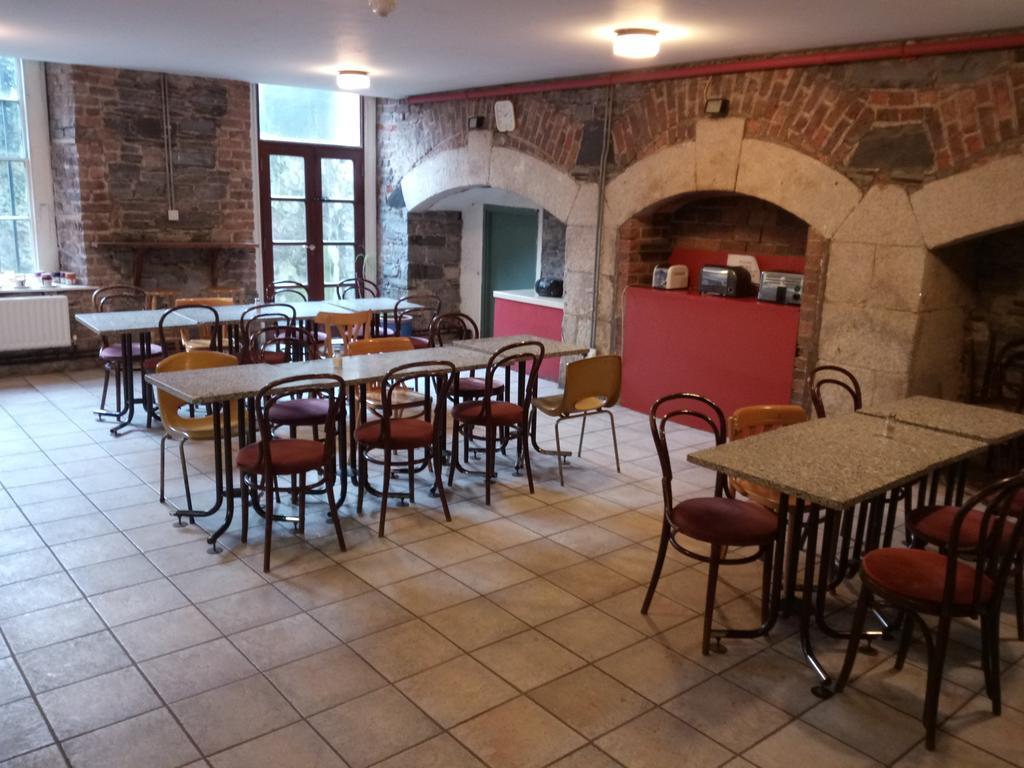 Hostal Mec *